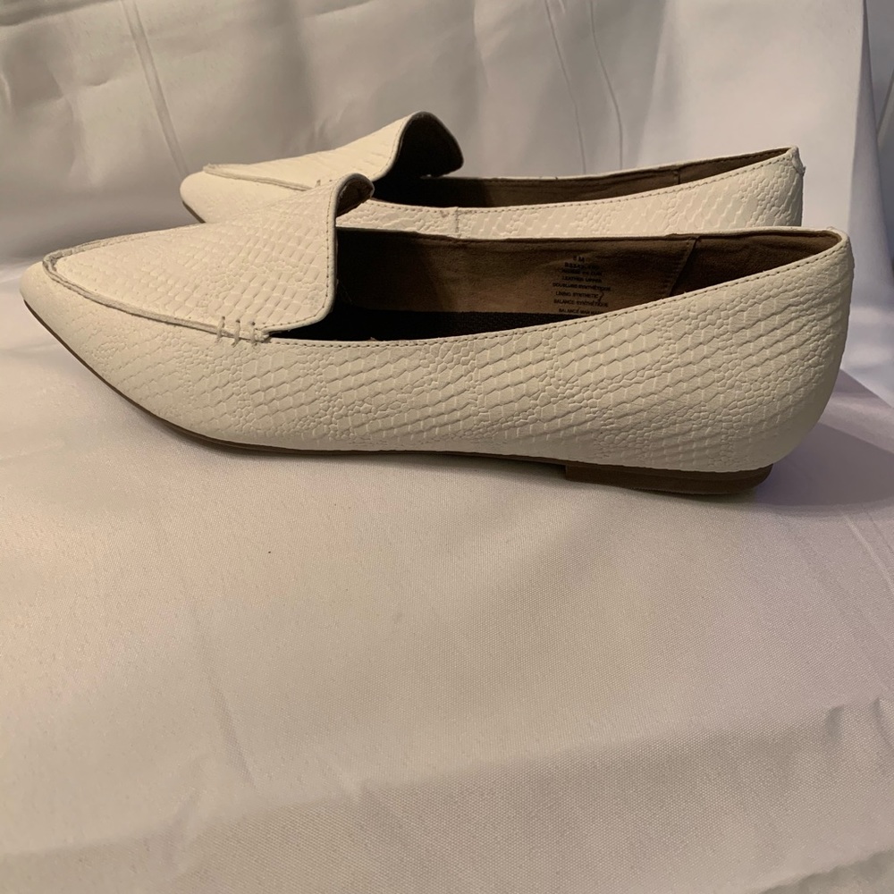 Blonde white snake leather